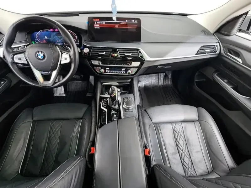2021 BMW 6 серии с пробегом 57 700 км