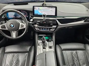 2021 BMW 6 серии с пробегом 105 906 км