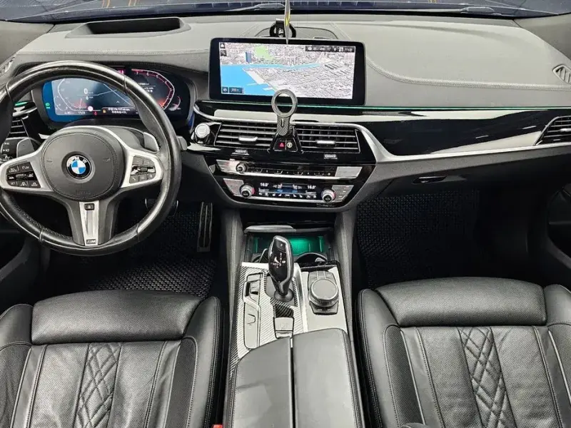 2021 BMW 6 серии с пробегом 105 906 км