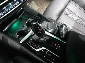 2021 BMW 6 серии с пробегом 177 936 км