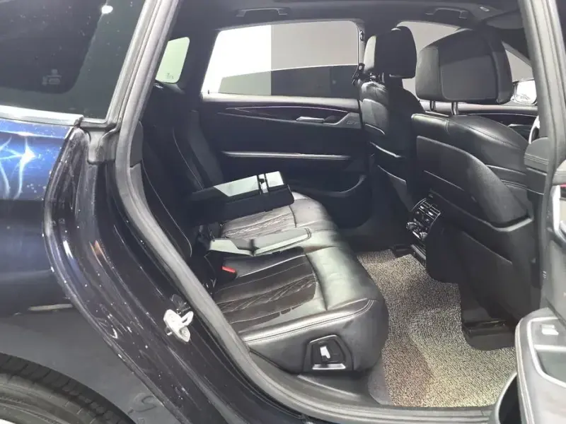 2021 BMW 6 серии с пробегом 177 936 км