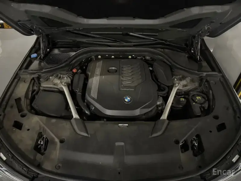 2022 BMW 6 серии с пробегом 67 271 км