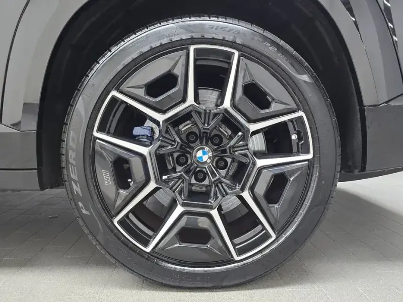 2024 BMW XM с пробегом 4 823 км