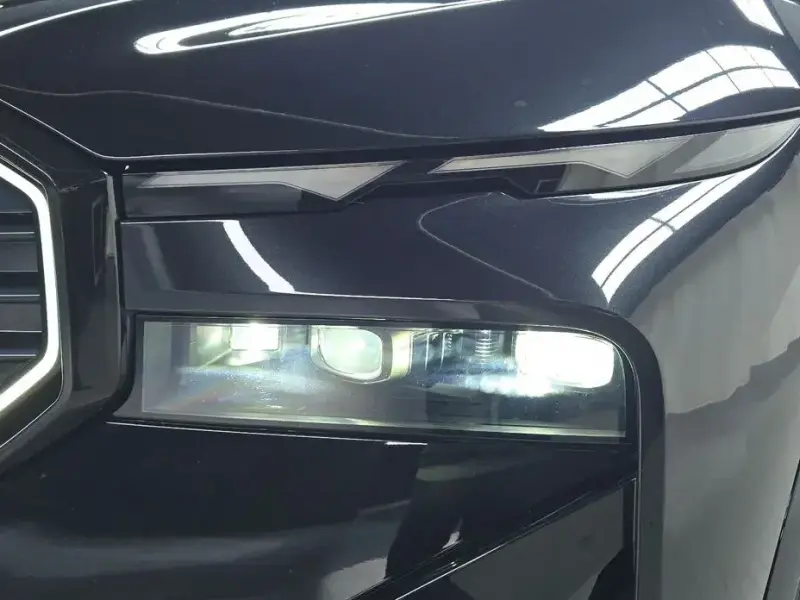 2024 BMW XM с пробегом 4 823 км