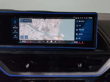 2025 BMW XM с пробегом 13 865 км