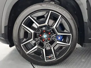 2025 BMW XM с пробегом 19 227 км
