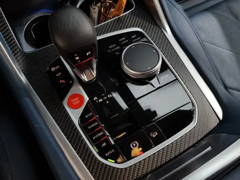2025 BMW XM с пробегом 19 227 км
