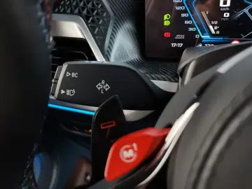 2025 BMW XM с пробегом 19 227 км
