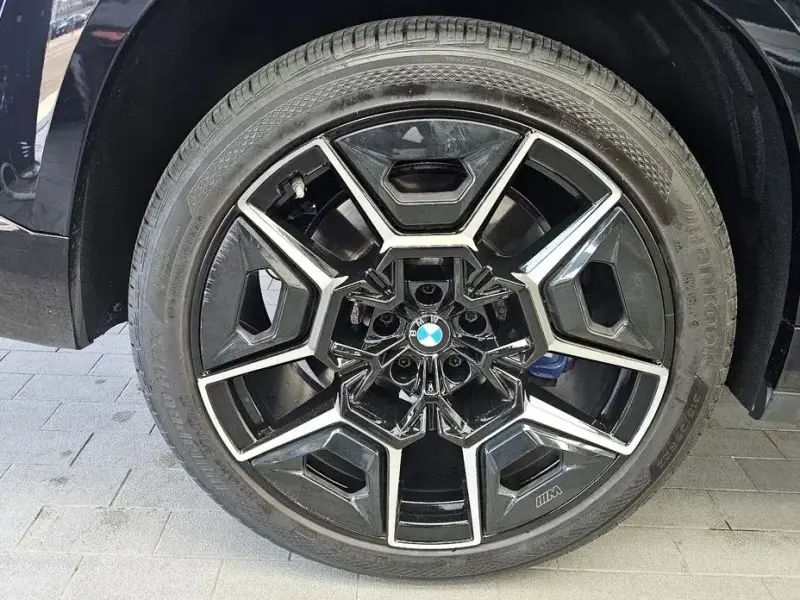 2023 BMW XM с пробегом 54 205 км