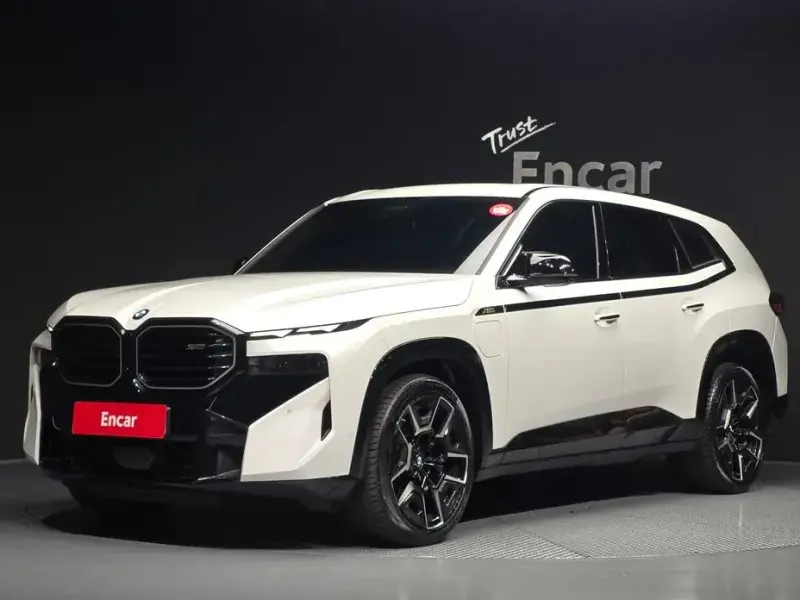 2023 BMW XM с пробегом 81 976 км