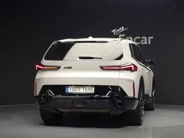 2023 BMW XM с пробегом 81 976 км