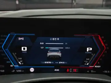 2023 BMW XM с пробегом 81 976 км