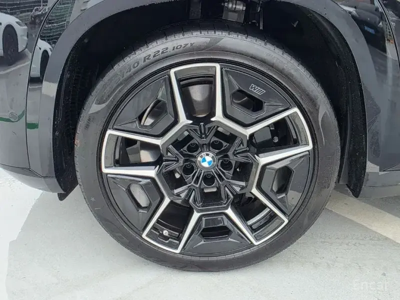 2025 BMW XM с пробегом 5 100 км