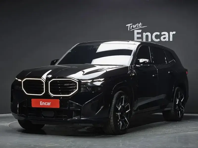 2023 BMW XM с пробегом 40 728 км