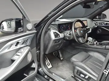 2023 BMW XM с пробегом 40 728 км