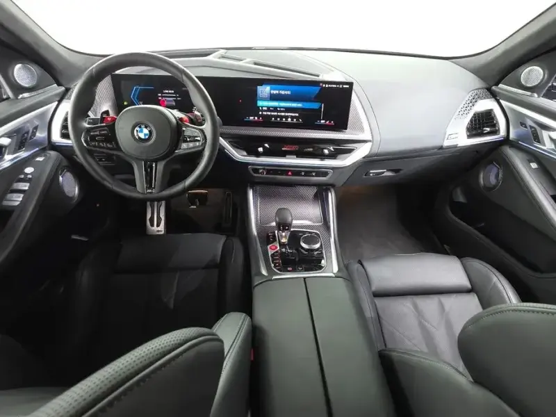 2025 BMW XM с пробегом 7 394 км