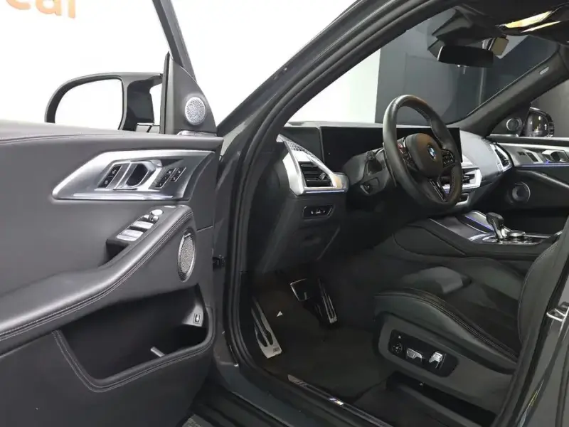 2025 BMW XM с пробегом 7 394 км