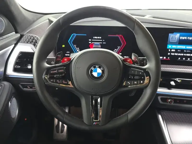 2025 BMW XM с пробегом 7 394 км
