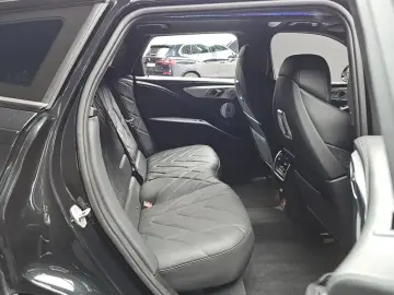 2023 BMW XM с пробегом 40 728 км