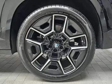 2025 BMW XM с пробегом 9 431 км