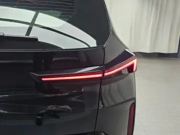 2025 BMW XM с пробегом 9 431 км