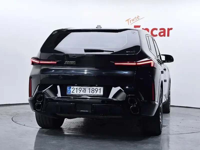 2024 BMW XM с пробегом 14 296 км