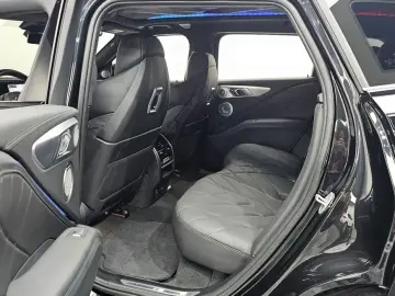 2024 BMW XM с пробегом 14 296 км