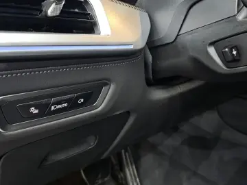 2024 BMW XM с пробегом 14 296 км
