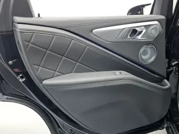 2024 BMW XM с пробегом 14 296 км