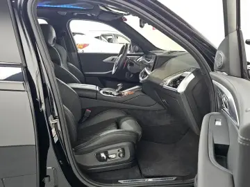 2024 BMW XM с пробегом 14 296 км