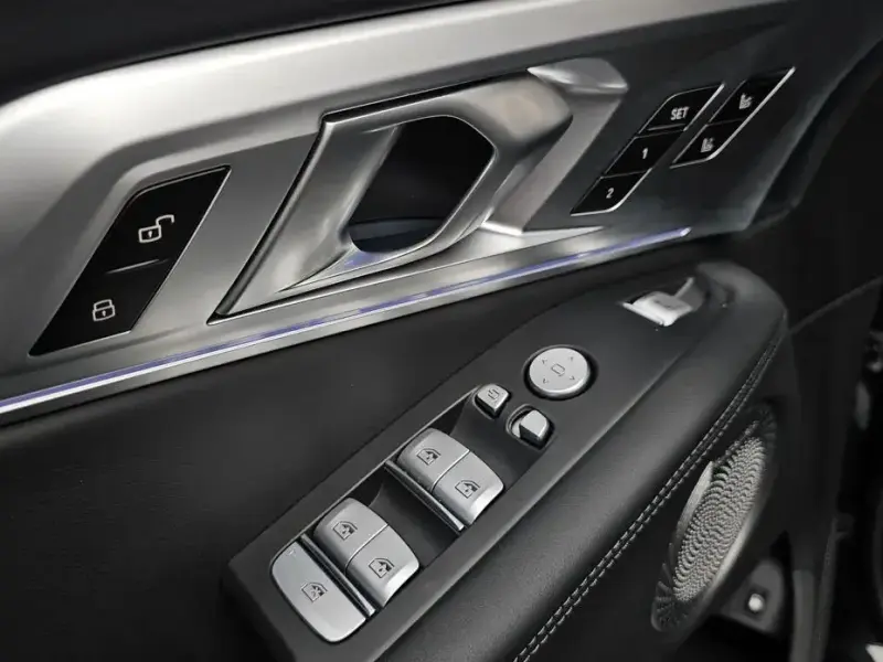2024 BMW XM с пробегом 14 296 км