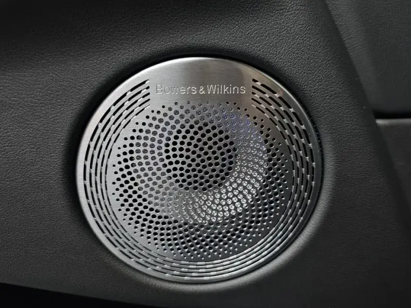 2024 BMW XM с пробегом 14 296 км
