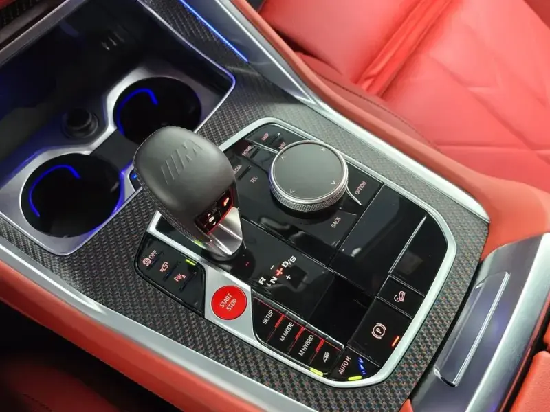 2025 BMW XM с пробегом 5 803 км
