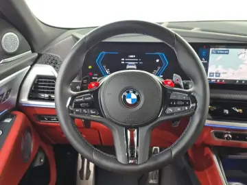 2025 BMW XM с пробегом 5 803 км