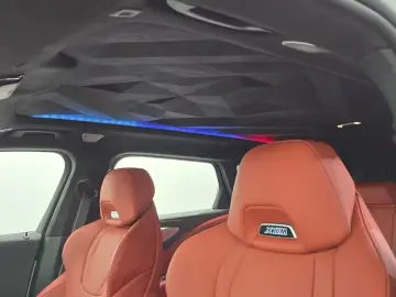 2025 BMW XM с пробегом 5 803 км
