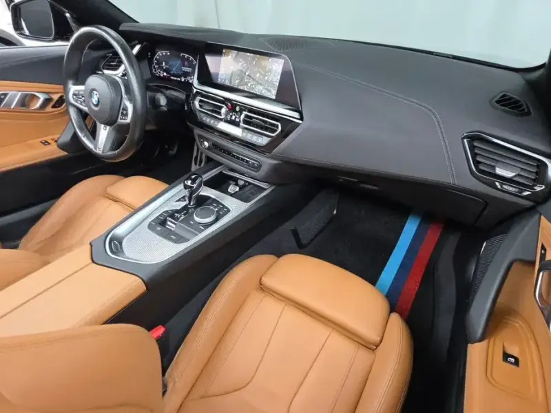 2022 BMW Z4 с пробегом 33 346 км