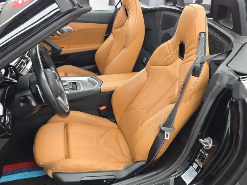 2022 BMW Z4 с пробегом 33 346 км