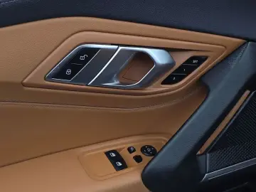 2022 BMW Z4 с пробегом 33 346 км