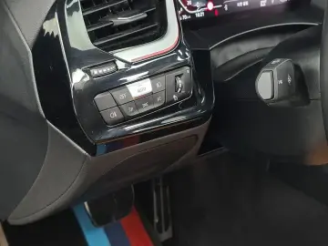 2022 BMW Z4 с пробегом 33 346 км