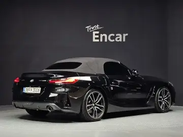 2022 BMW Z4 с пробегом 33 346 км