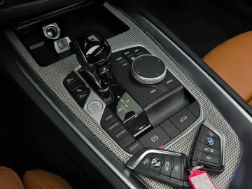 2022 BMW Z4 с пробегом 76 679 км