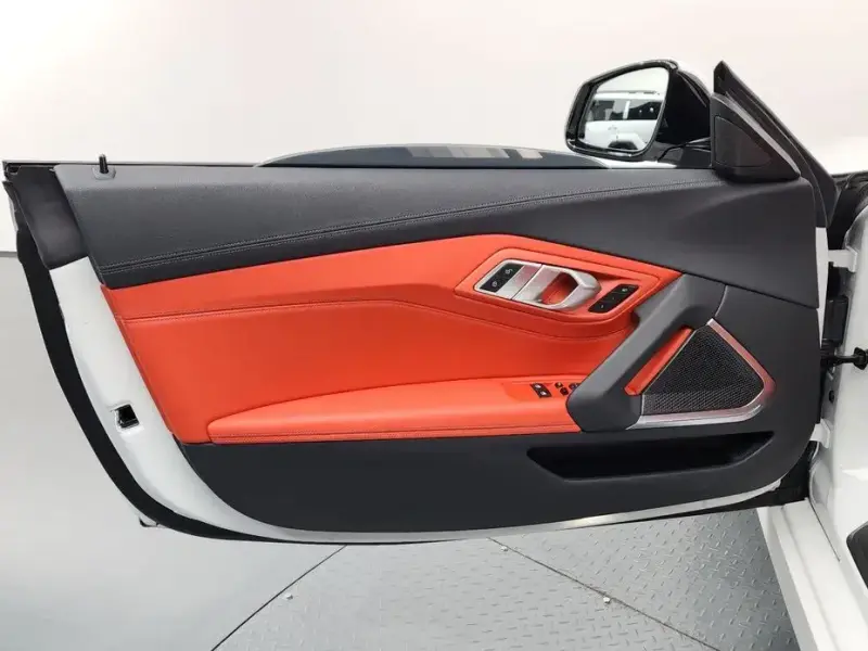 2024 BMW Z4 с пробегом 6 635 км