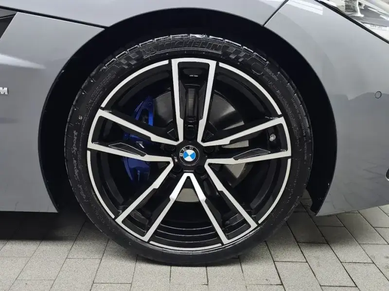 2024 BMW Z4 с пробегом 12 833 км