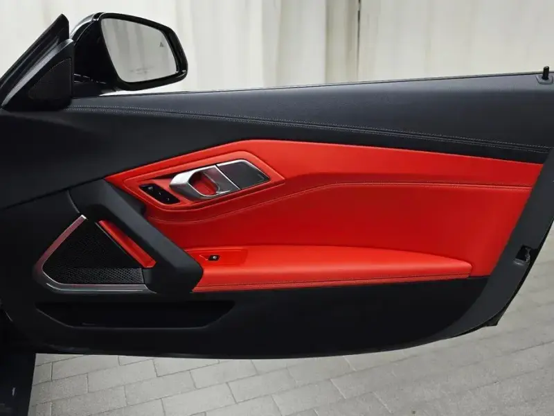 2024 BMW Z4 с пробегом 12 833 км