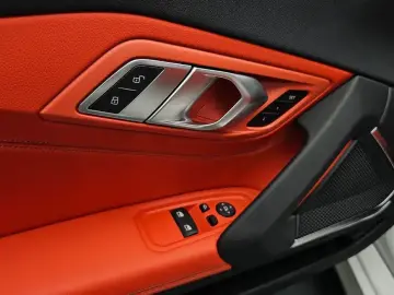 2025 BMW Z4 с пробегом 13 534 км
