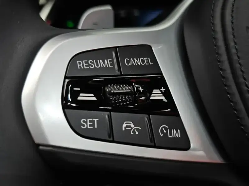 2025 BMW Z4 с пробегом 13 534 км