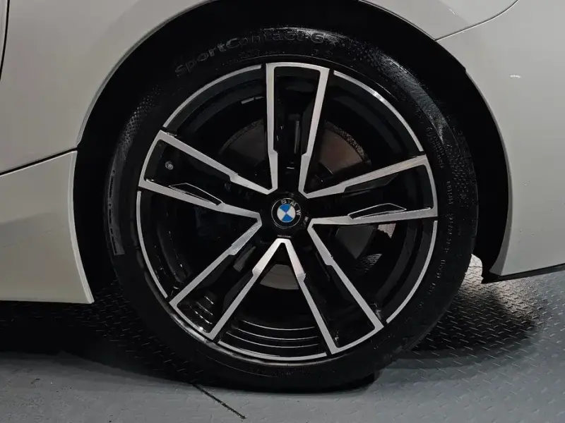 2025 BMW Z4 с пробегом 13 534 км