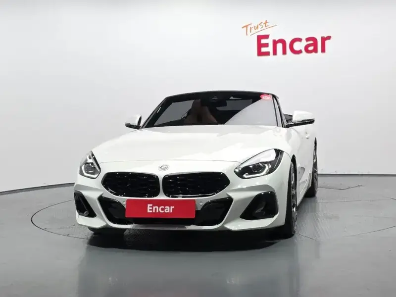 2023 BMW Z4 с пробегом 17 141 км