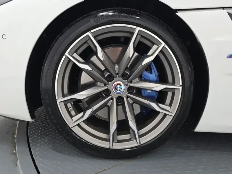 2023 BMW Z4 с пробегом 17 141 км