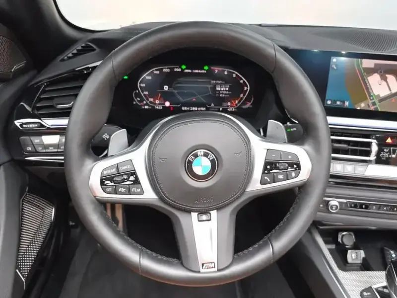 2023 BMW Z4 с пробегом 17 141 км